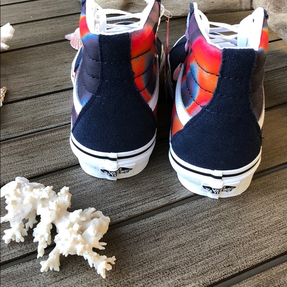 🌴🌼VANS- TIE- DYE HIGH TOPS🌼🌴 - Picture 6 of 10